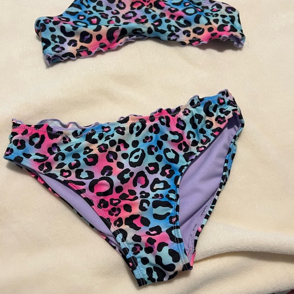 bundle two tank tops, overall dress, three bathing suits and two tank tops - Picture 7 of 7